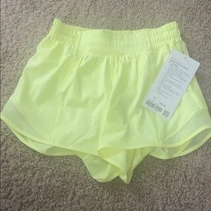 New with tags Hotty Hot short 4inch lined